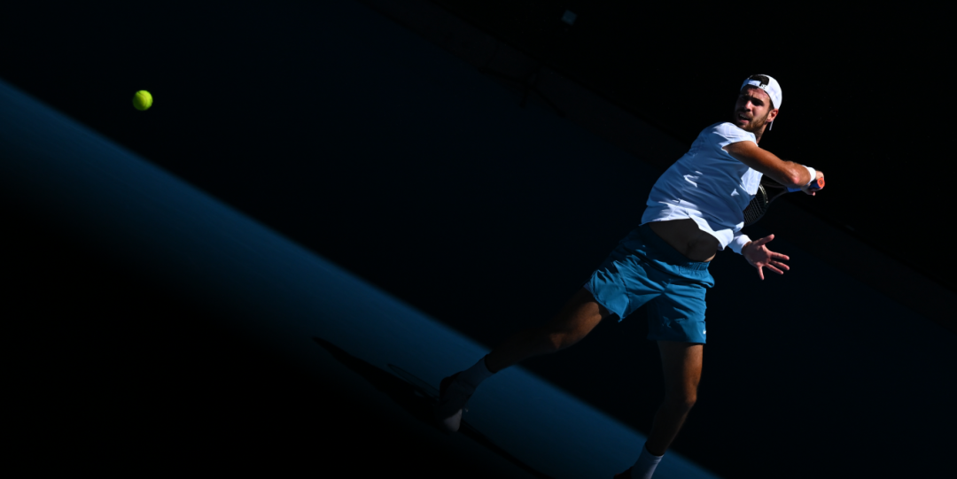 然是各大豪 然是各大豪