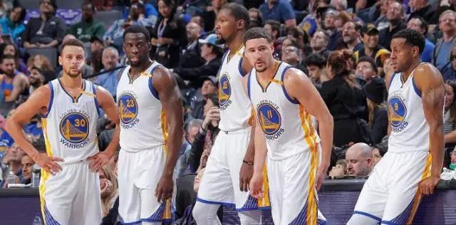 的组合包 的组合包