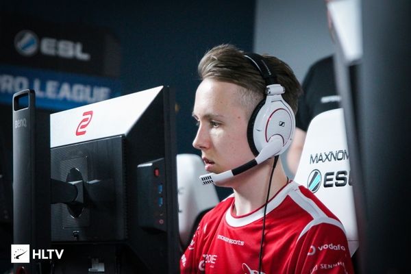 球员表现 球员表现